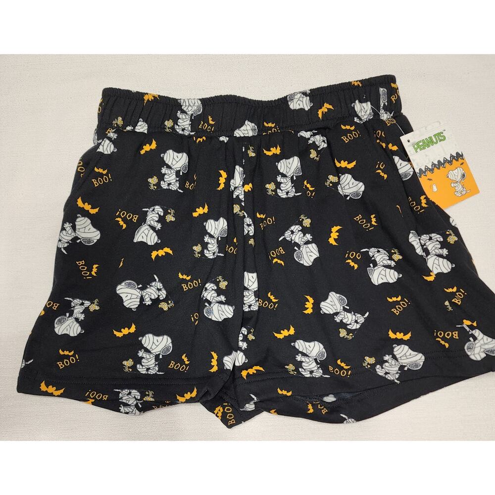 Snoopy Halloween Medium kids NWT